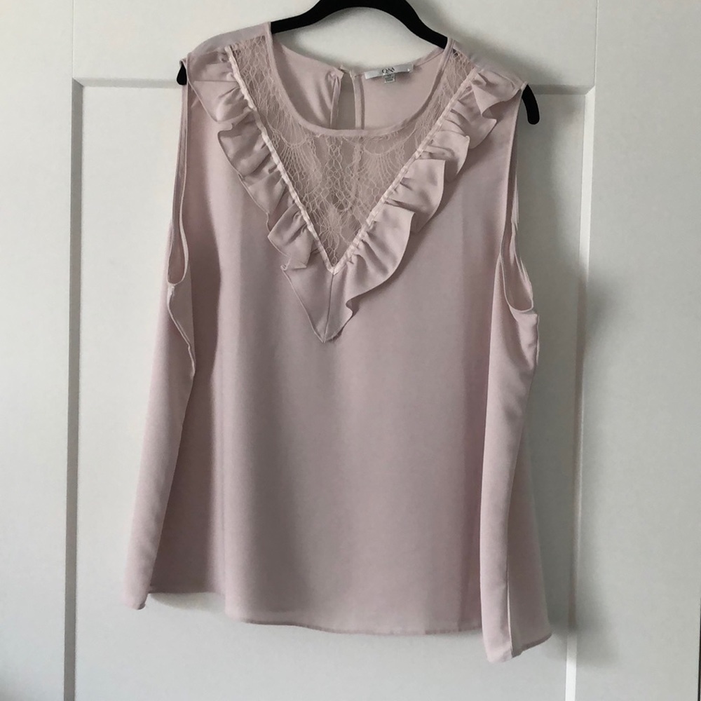 Sleeveless Shirt